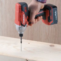 Аккумуляторный ударный гайковерт Maktec by Makita MT690E
