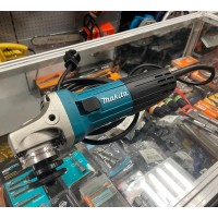 Угловая шлифмашина Makita GA 5030