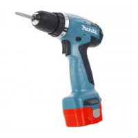 Шуруповерт Makita 6261D